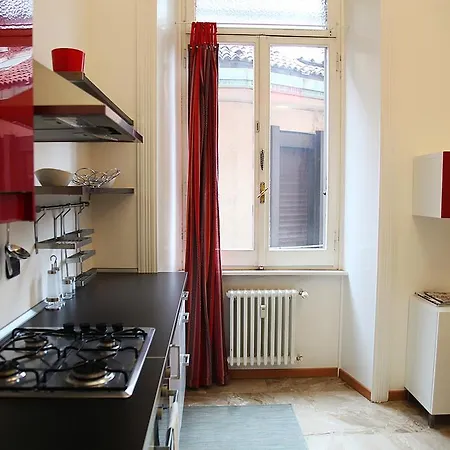 Apartament Easyhomes - Cairoli Dante